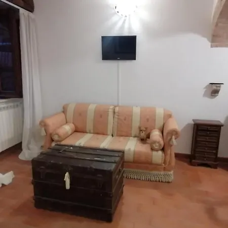 Casa Angioina Apartament LʼAquila